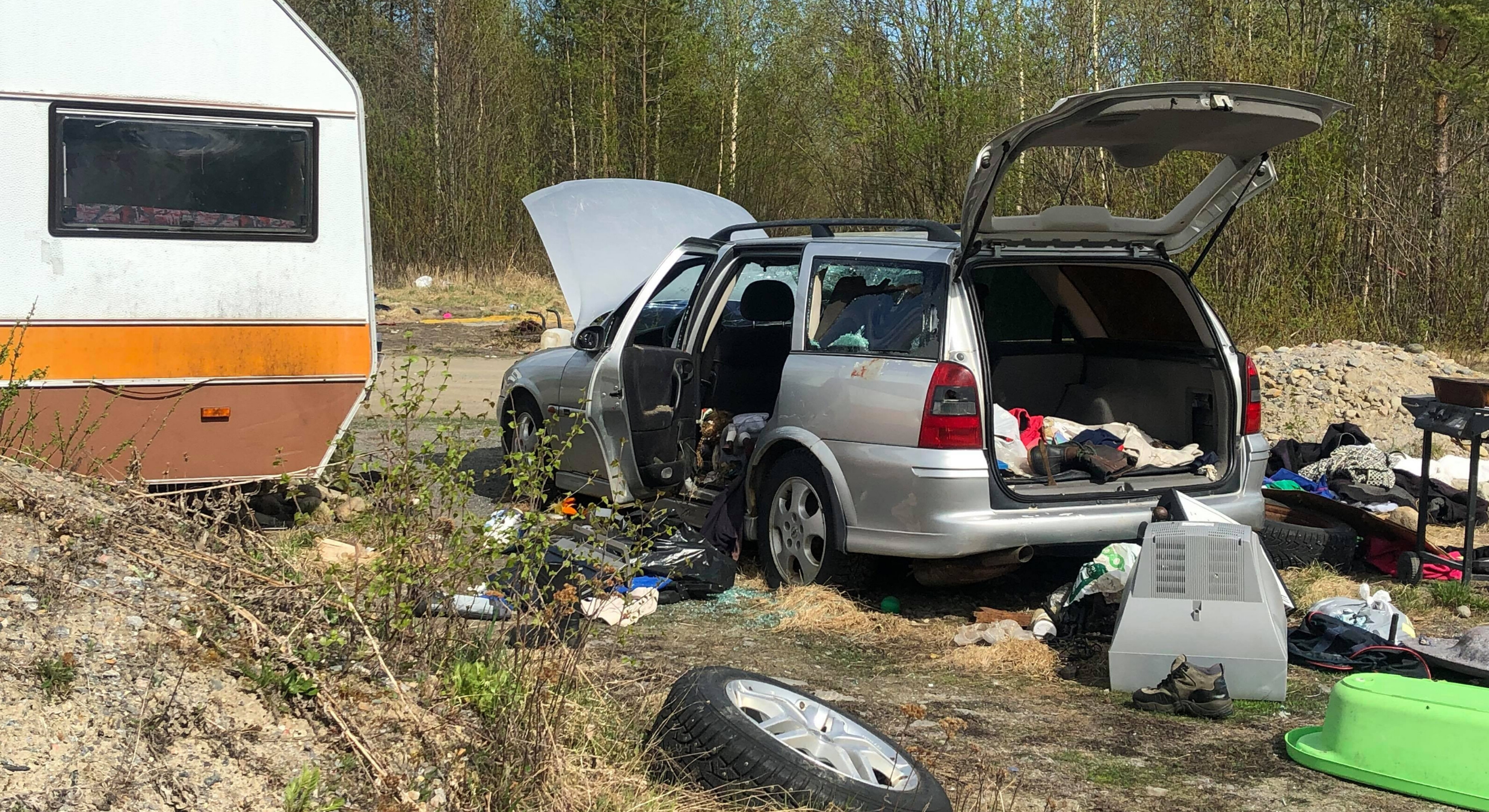 S och V sänkte byggsanktionsavgift för tiggarnas olovliga boendeplats i Skellefteå S och V sänkte byggsanktionsavgift för tiggarnas olovliga boendeplats i Skellefteå
